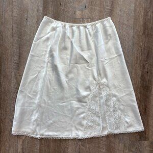 Intimissimi Women's White Skirt